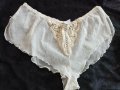 Triumph 42  Бели прозрачни бразелиянки с бродерия, снимка 7