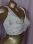 95 D Сутиен цвят телесен без банели , снимка 3