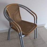 Градински плетен ратанов стол