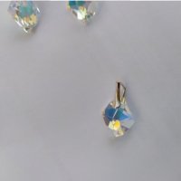 Комплект колие и обеци Cosmiс кристали Swarovski, снимка 2 - Бижутерийни комплекти - 31241097