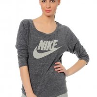 Nike дамска блуза  М р., снимка 1 - Блузи с дълъг ръкав и пуловери - 34500614