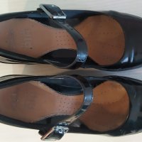 CLARKS черни, лачени – на платформа, № 40, снимка 5 - Дамски ежедневни обувки - 38148797