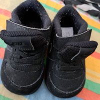 Бебешки маратонки Nike, снимка 1 - Бебешки обувки - 39008039