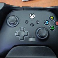 кабелен контролер за видеоигри, геймпад за Xbox X и S, официално лицензиран от Xbox, снимка 9 - Xbox конзоли - 43855551