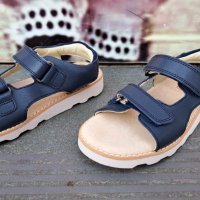 Английски детски сандали естествена кожа-CLARKS , снимка 6 - Детски сандали и чехли - 40725060