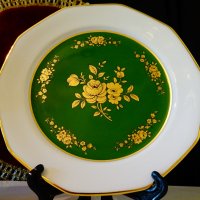 Чаша с чинии баварски порцелан,злато,рози,смарагд, снимка 4 - Чаши - 38215190