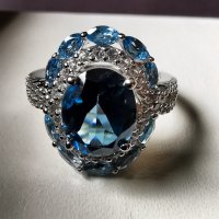 Прекрасен Сребърен 925 пръстен с Родиево покритие и Натурални сини Топази и Циркони!, снимка 2 - Пръстени - 44360969