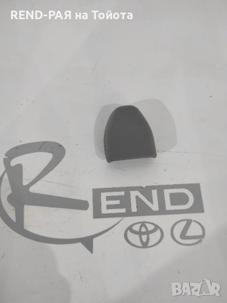 Капаче за предни колани Toyota Camry 2006-2009 73233 АА010, снимка 1