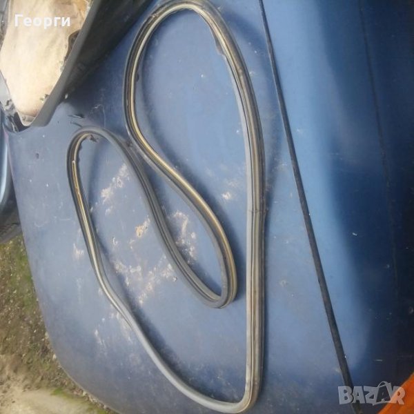 Уплътнение за предна дясна врата опел астра ф, снимка 1