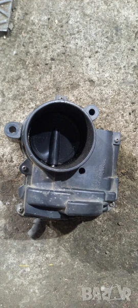 Дроселова клапа Peugeot 207 1.4 бензин, снимка 1