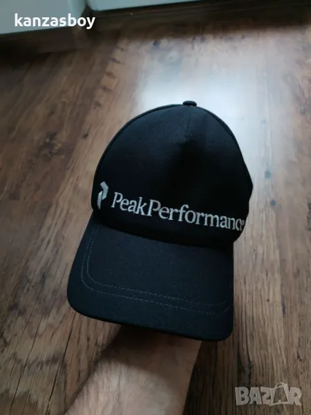 peak performance - страхотна шапка КАТО НОВА , снимка 1