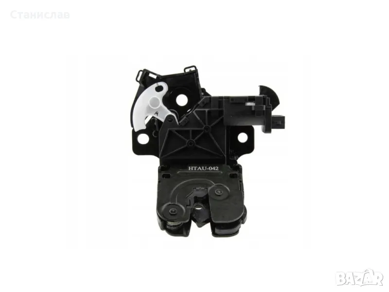 Audi A3 8P Брава за багажник , снимка 1