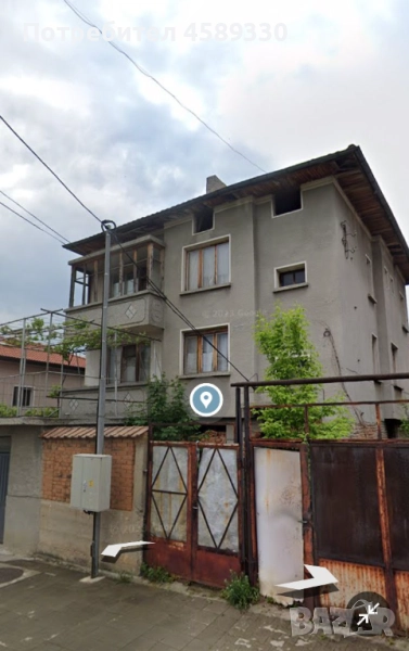 Продажба на етаж от къща с двор, снимка 1