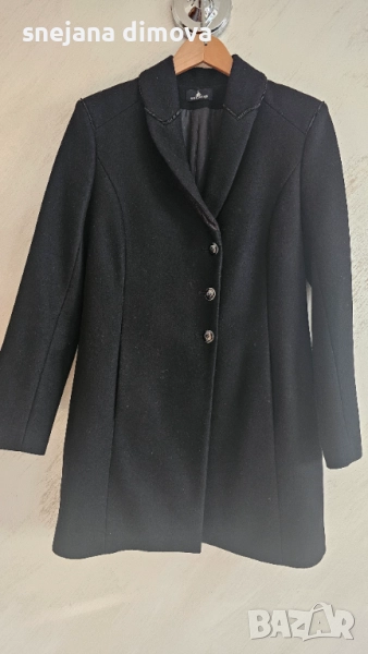 Продавам дамско вълнено палто, снимка 1