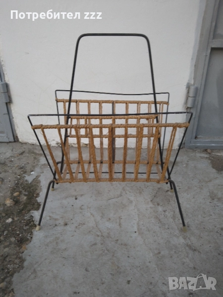 поставки за весници, снимка 1