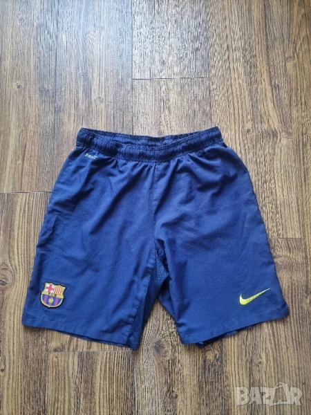Страхотни мъжки  къси шорти NIKE  размер M  , снимка 1