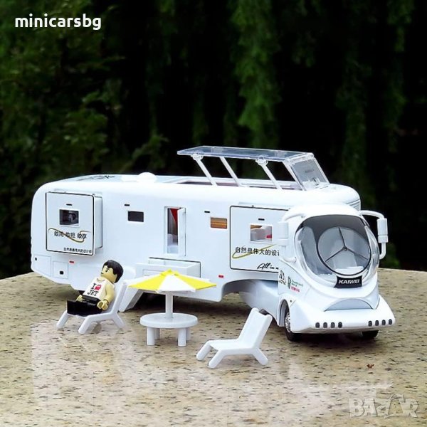 Метални колички: Каравана с фигурка , снимка 1