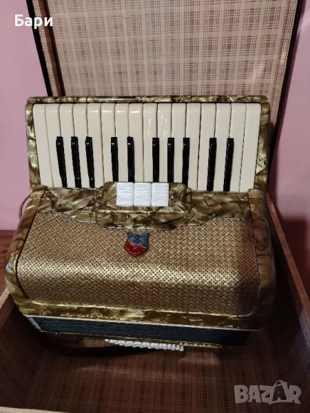 Акордеон  Barcarole/ Баркарола с калъф - 1964 г. , снимка 1
