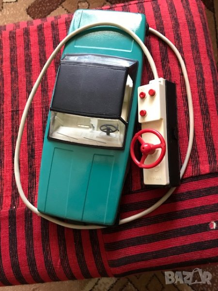 Руска играчка от соца - кола с радиоуправление, снимка 1