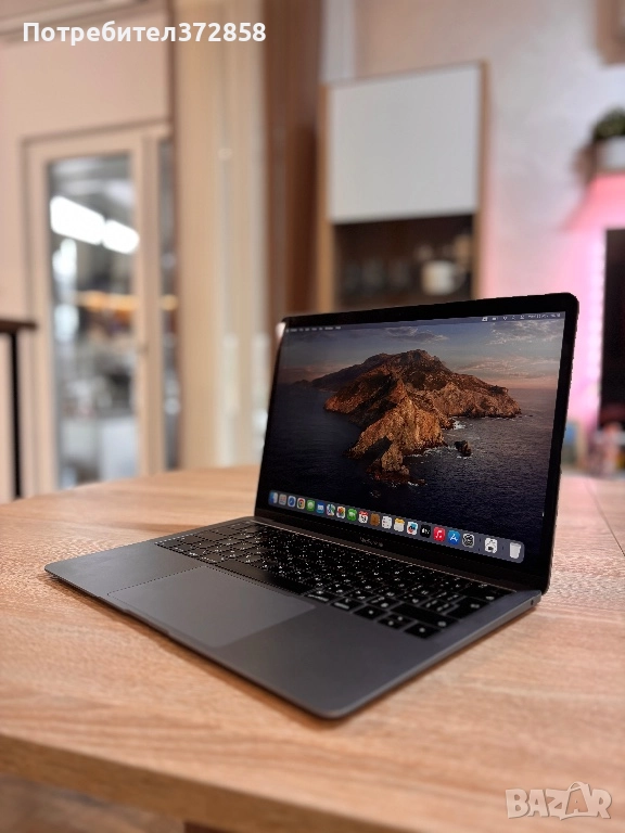 Macbook Air 13 8gb ram Перфектен, оригинално зарядно, снимка 1