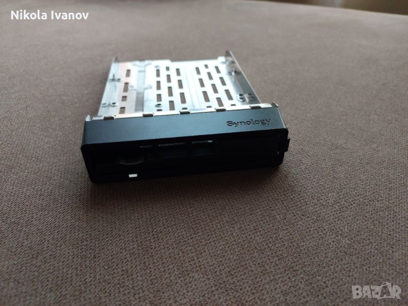 Synology HDD Tray Type R5, Caddy за твърд диск, NAS, RS3617xs, RX1214, RX1213, RS3614xs, RS3614 хард, снимка 1