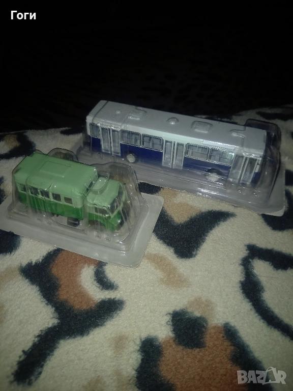 Автобуси 2 броя обща цена за двата , снимка 1