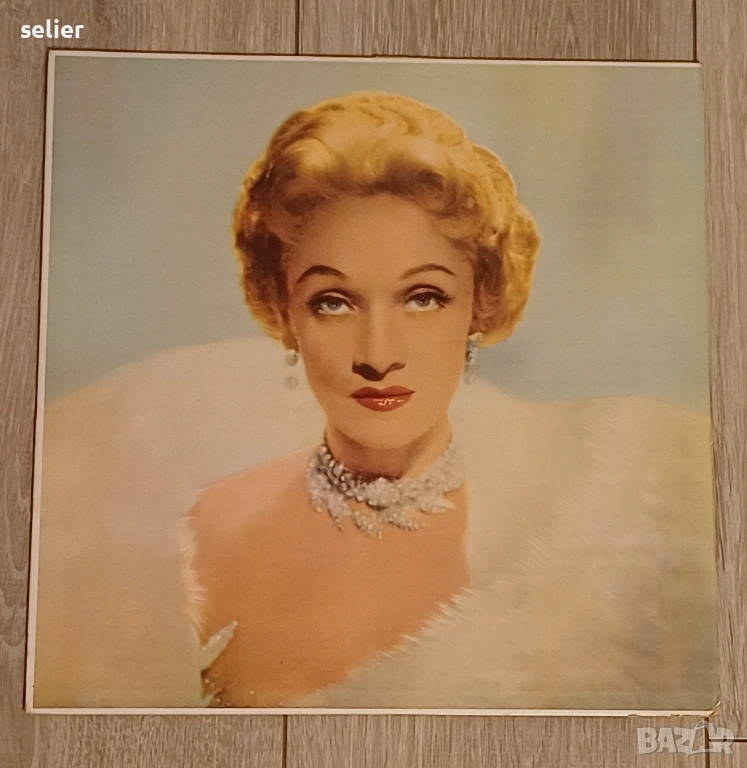 Marlene Dietrich ‎– Marlene Dietrich At The Cafe De Paris Издание на Columbia 🇺🇸 USA 1955г - MONO , снимка 1