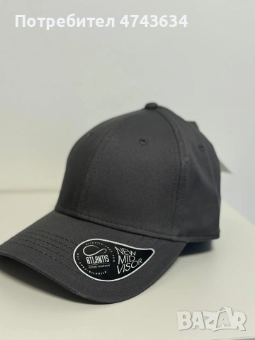 шапка с козирка 