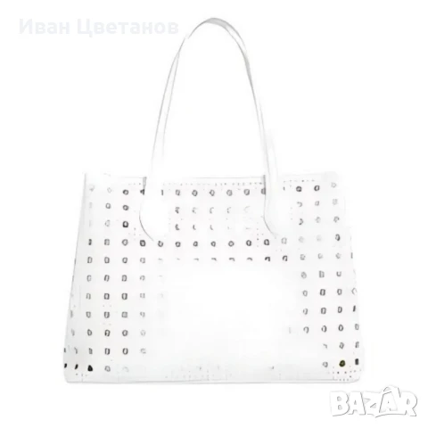 Модерна дамска чанта с перфорация, снимка 3 - Чанти - 50870083
