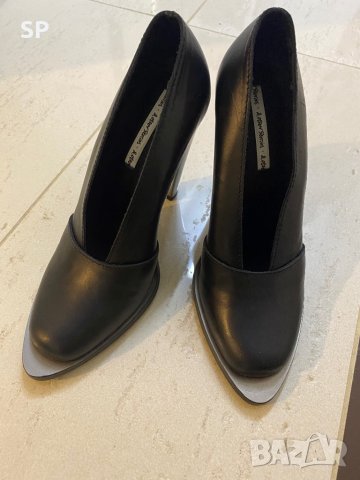 Нови обувки Shoes & other stories на висок ток