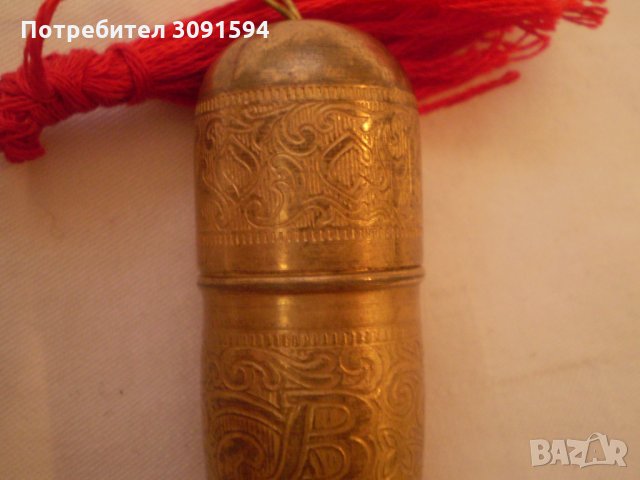 Стар несесер за игли с макара месинг гравиран МОСКВА, снимка 7 - Колекции - 34017244