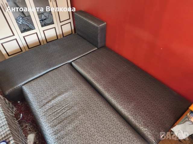 Продава разтегателен диван , снимка 4 - Дивани и мека мебел - 50605101