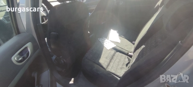 Peugeot 307 1.4 16V - 90к.с. 2004г на части KFU, снимка 8 - Автомобили и джипове - 51823954