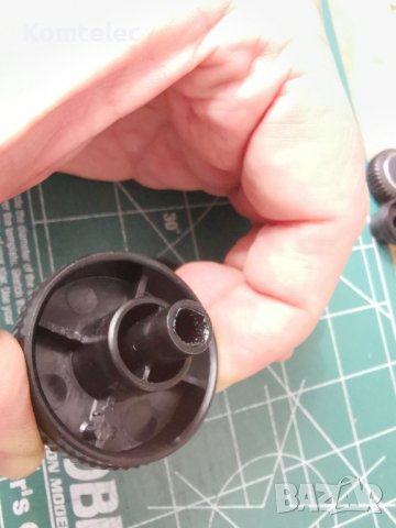 Врътки копчета за радио или касетофон, снимка 5 - Друга електроника - 39565958