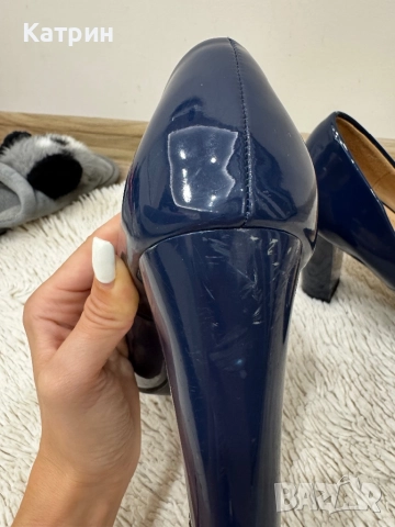 Дамски тъмно сини токчета, снимка 6 - Дамски обувки на ток - 51629292