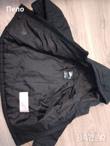 Детско яке Nike, снимка 4 - Детски якета и елеци - 53924246