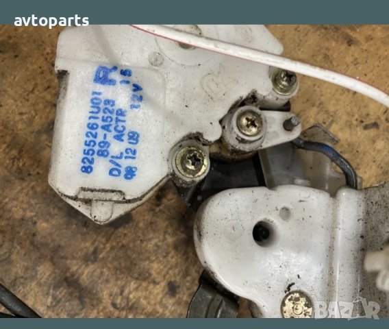 Nissan almera 2000година седан брави задни врати, снимка 6 - Части - 40392745