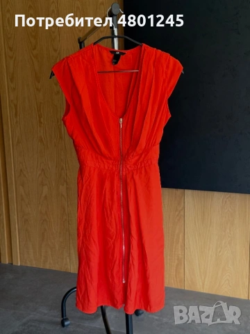 Елегантна червена рокля H&M с преден цип