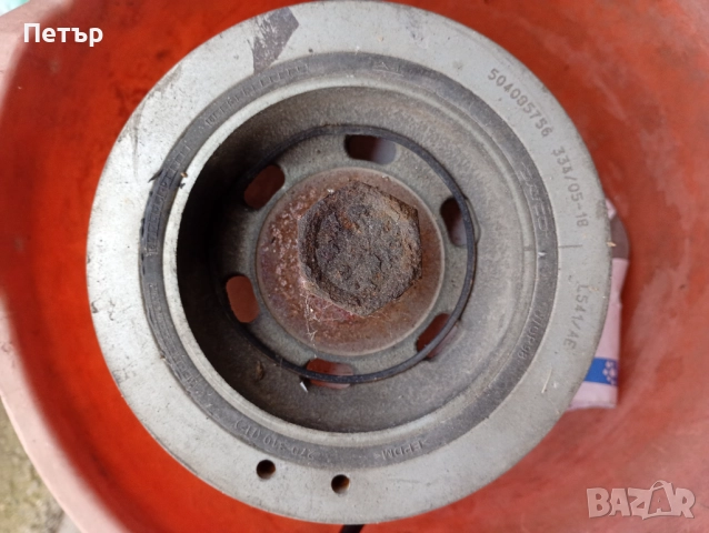 Демпферна шайба колянов вал Iveco ивеко 3.0дизел 504085756