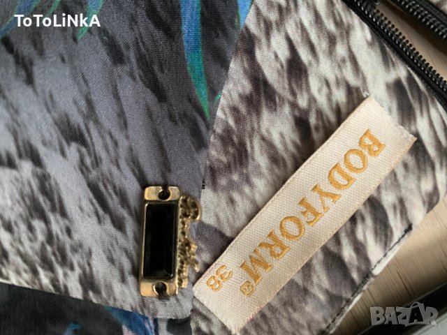 Ефектна рокля , снимка 2 - Рокли - 40446159