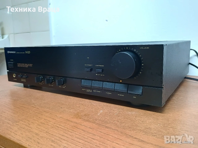 Стерео усилвател PIONEER A-223. Перфектен с прекрасен звук! Изпращам видео. , снимка 3 - Ресийвъри, усилватели, смесителни пултове - 53915747