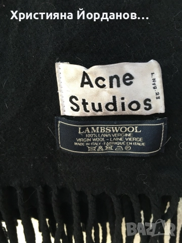 Acne Studios, 100% вълна голям шал, снимка 2 - Шалове - 52895901