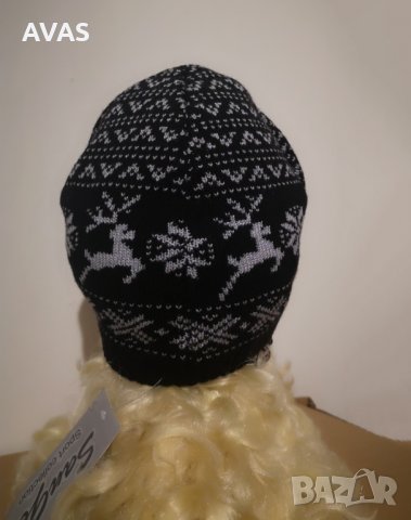 Нова спортна шапка с еленчета черна дамска, снимка 3 - Шапки - 31075657