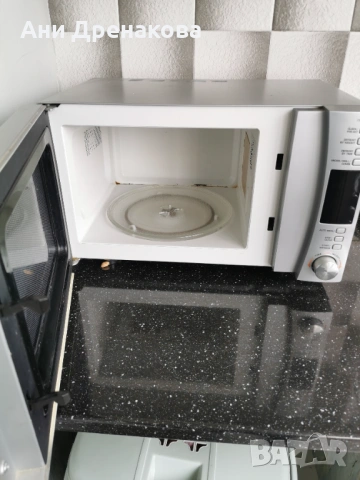 Микровълнова и хладилник, снимка 2 - Хладилници - 53939855