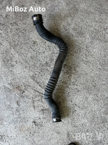 Тръба интерклулер БМВ Е90 91 BMW