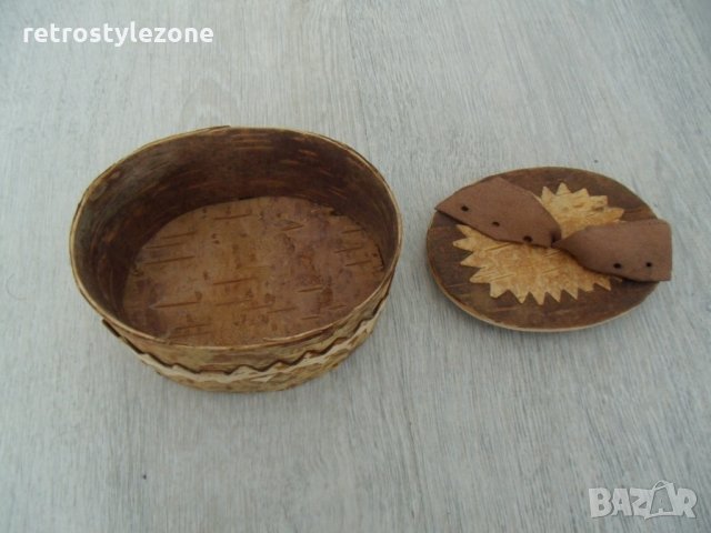 № 5094 стара дървена / брезова / кутийка   - размер 10,5 / 8 / 5,5 см , снимка 3 - Други ценни предмети - 31942312