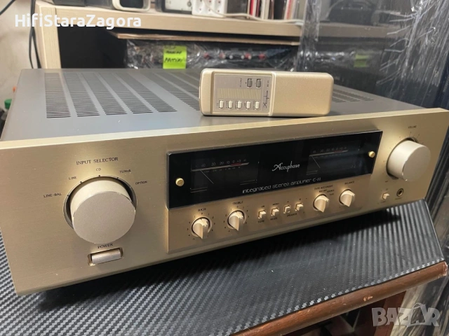 Accuphase E211 