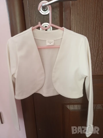 Бяло детско болеро 