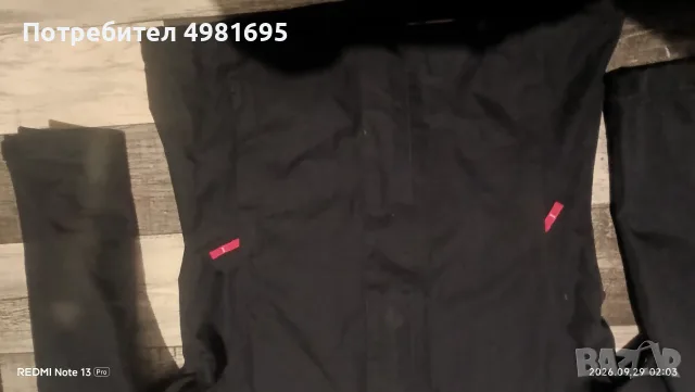 Дамско туристическо яке Helly Hansen s, снимка 3 - Якета - 56544975