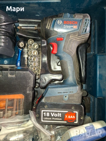 Bosch GDR 18v 200 импакт, снимка 2 - Други инструменти - 53316653